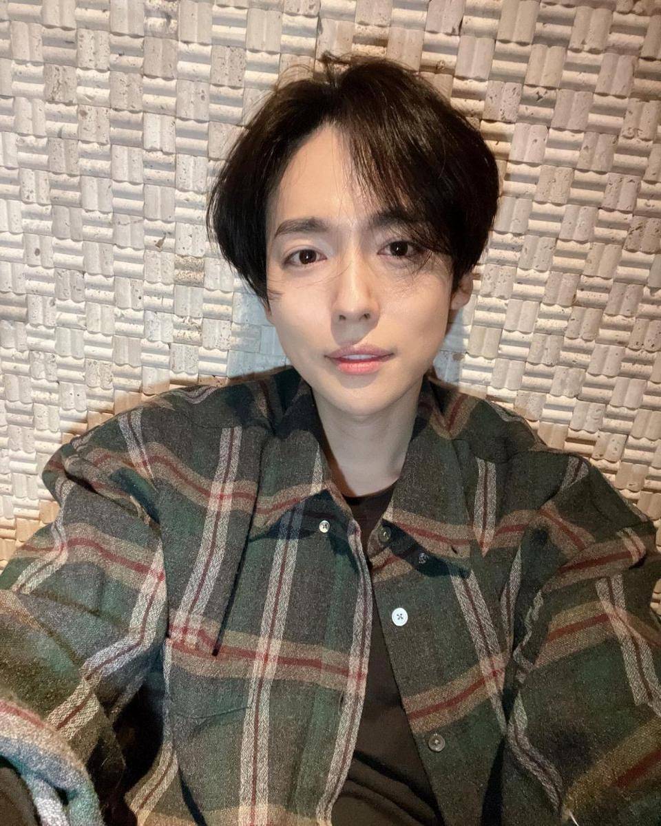 potret Jinu Winner (instagram.com/xxjjjwww)