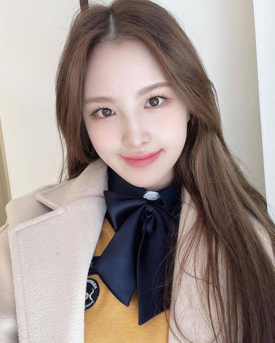 potret Lee Jaehee Weeekly (instagram.com/_weeekly)