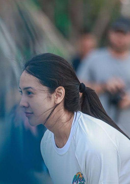 momen Anya Geraldine latihan bola voli (instagram.com/mediaclashkuy)