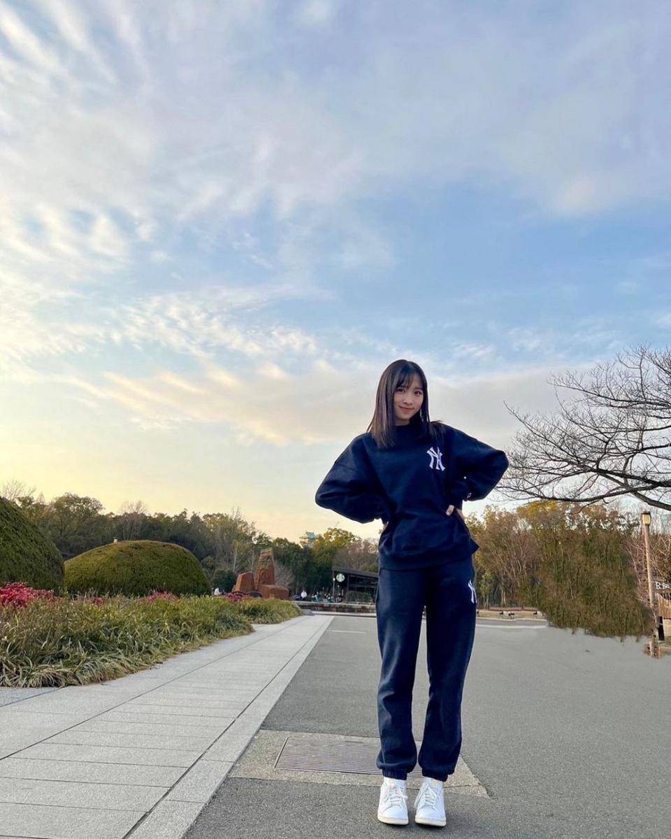 Oguri Yui (instagram.com/yuioguri_1226)