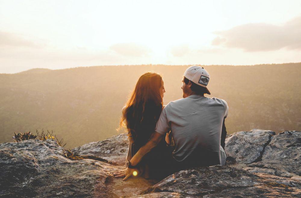 ilustrasi pasangan (unsplash.com/Cody Black)