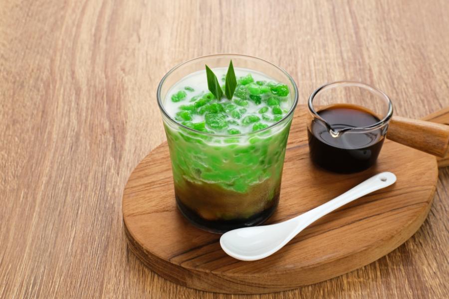 [QUIZ] Tebak Nama Kota di Indonesia Berdasarkan Minuman Khasnya!