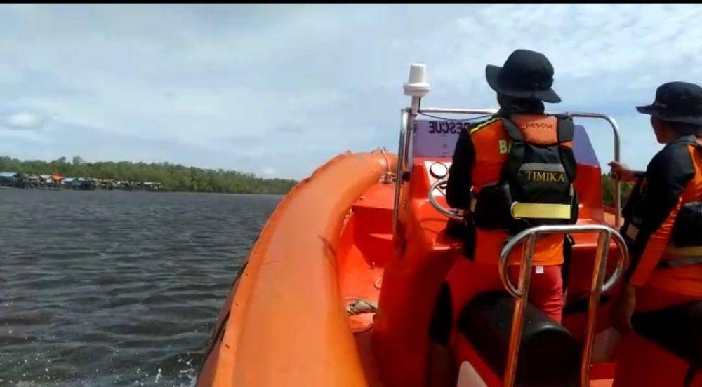 Tim SAR gabungan saat melakukan pencarian dua longboat yang ditumpangi 9 pelajar, IDN Times/ Istimewa
