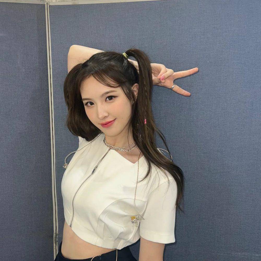 potret Lee Jaehee Weeekly (instagram.com/_weeekly)