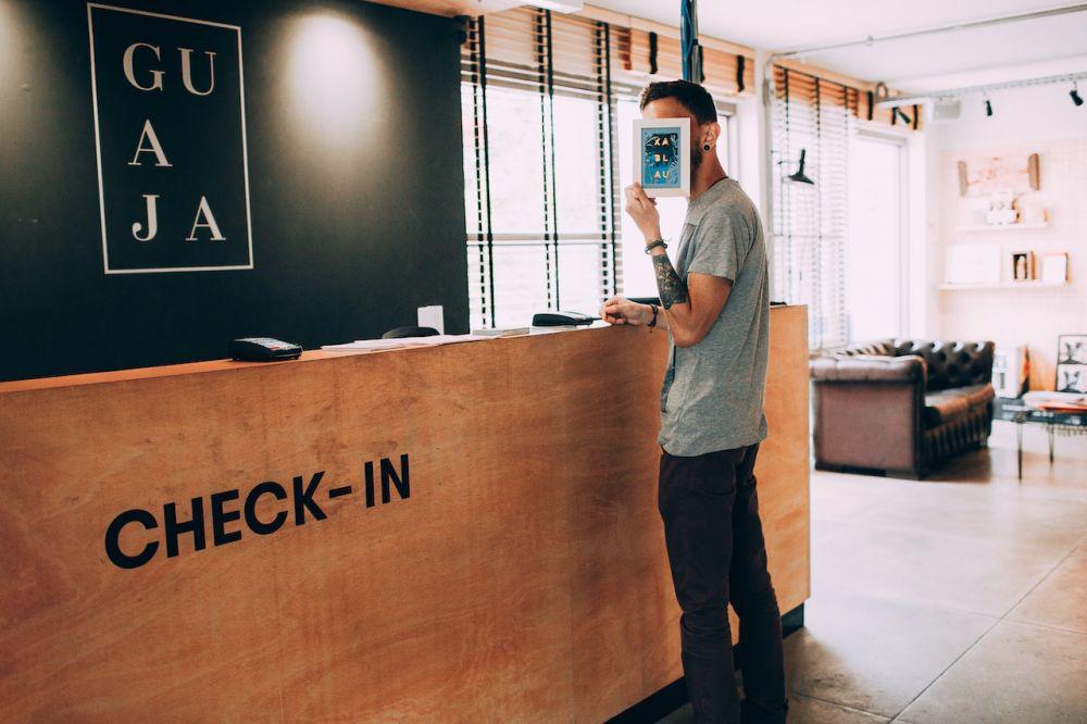 9 Tips Memilih Hotel Terbaik untuk Liburan