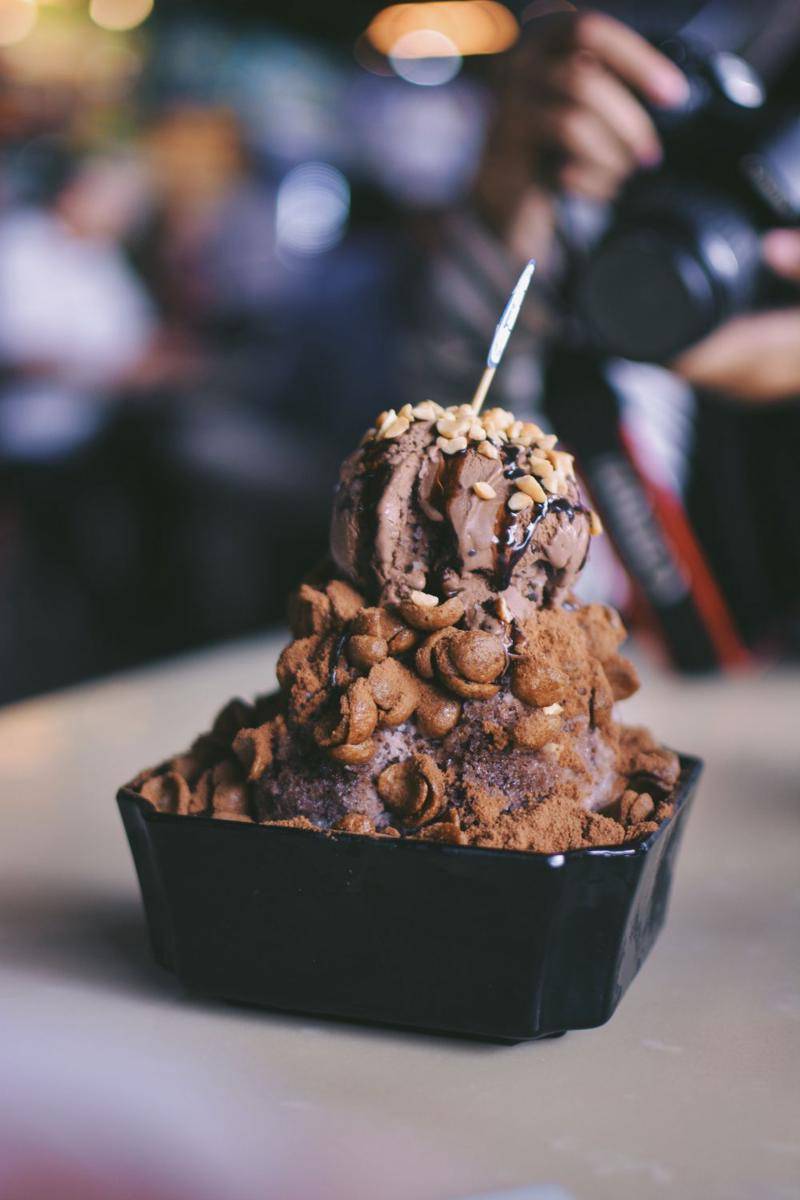 ilustrasi es krim cokelat (pexels.com/Layyana Sheridean)