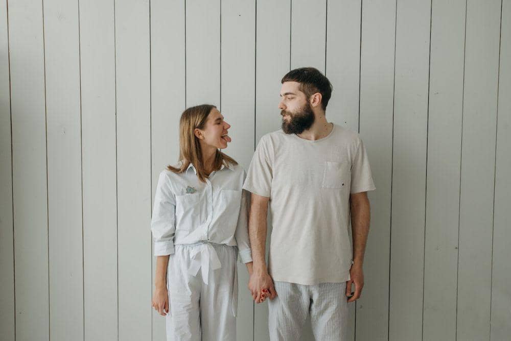 ilustrasi pacar usil (pexels.com/Pavel Danilyuk)