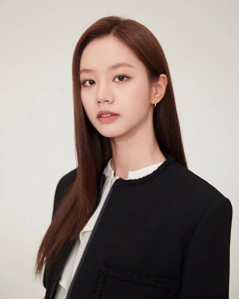 potret Hyeri (instagram.com/hyeri_0609)
