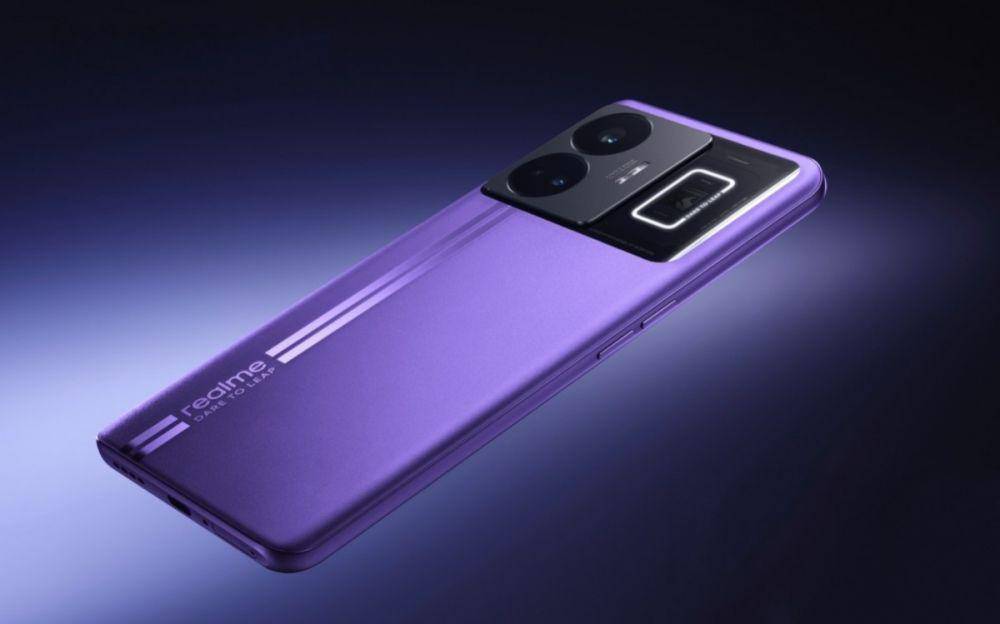 Sisi belakang Realme GT Neo5 (realme.com)