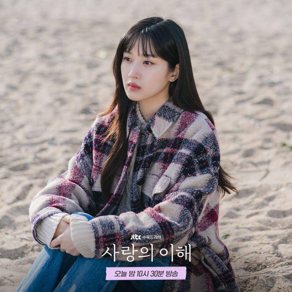 Ahn Su Yeong (Moon Ga Young) di drakor The Interest of Love (instagram.com/jtbcdrama)