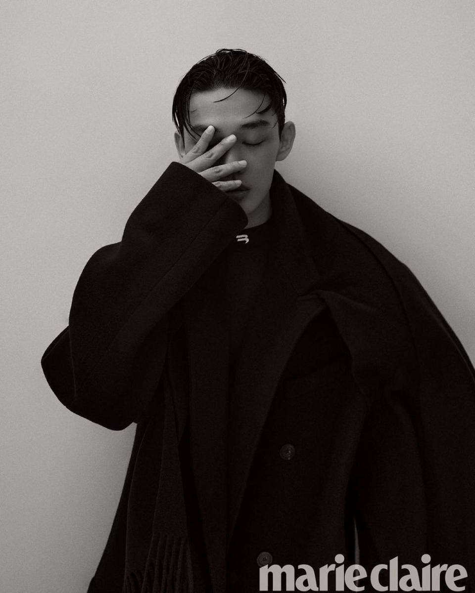 Yoo Ah In (instagram.com/hongsick)