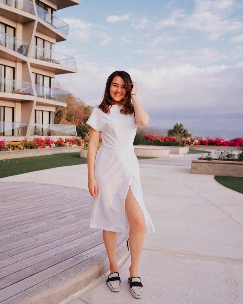 Dress kondangan Aaliyah Massaid (instagram.com/Aaliyah.massaid)