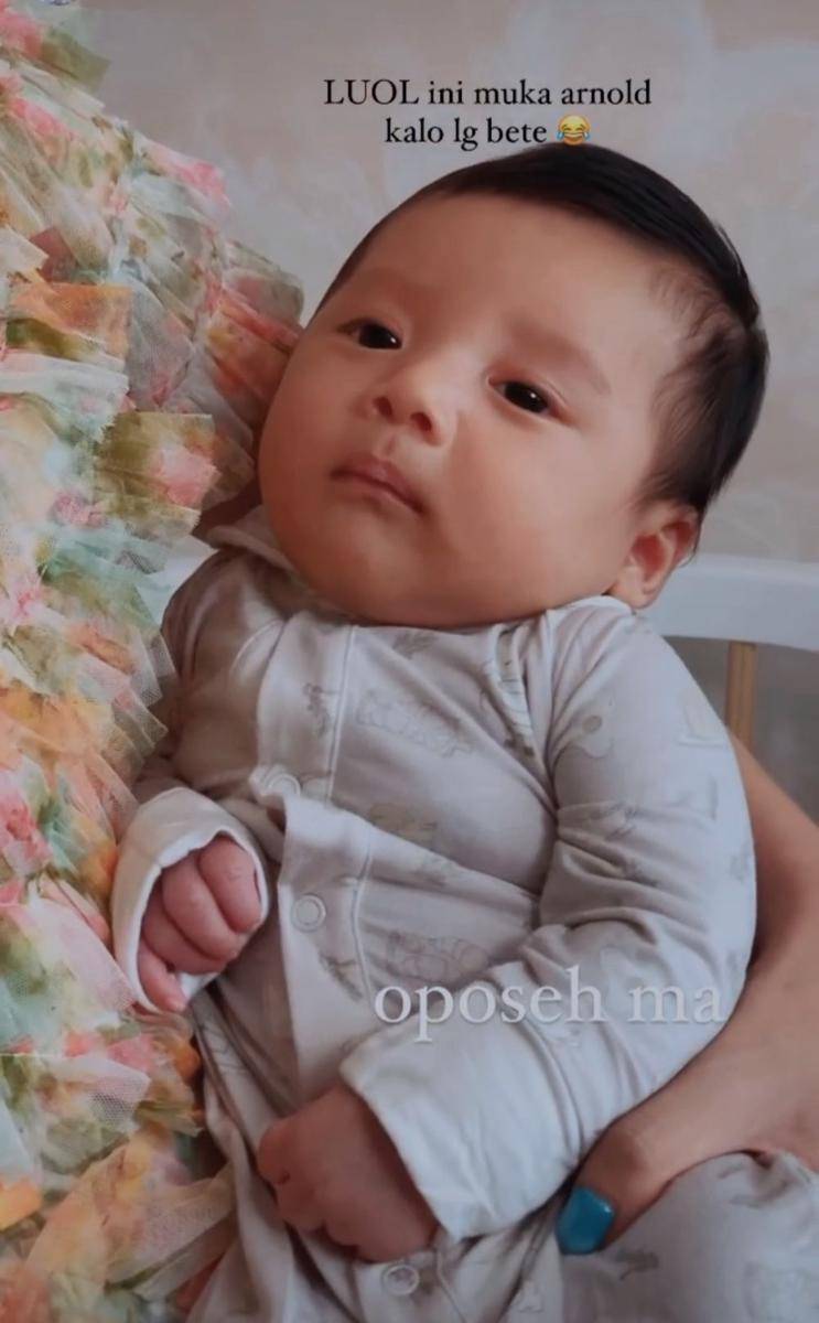 potret terbaru baby Timothee (instagram.com/tiffanysoetanto)