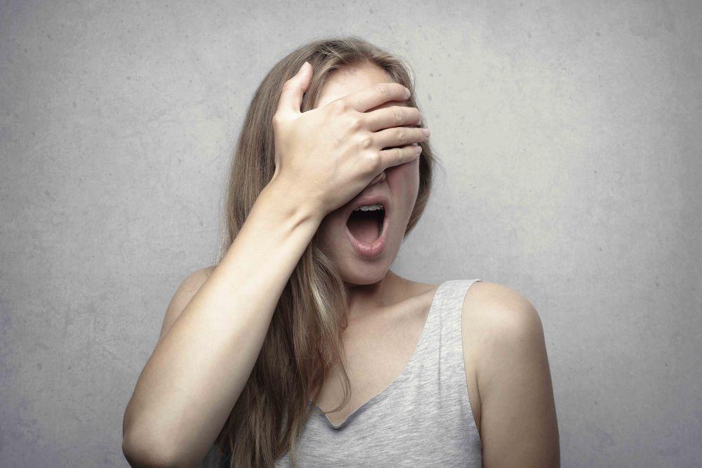 Mengenal FOFO, Kebalikan dari FOMO yang Efeknya Lebih Berbahaya