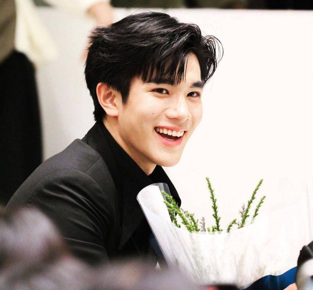 Fourth Nattawat (instagram.com/fourth.ig)