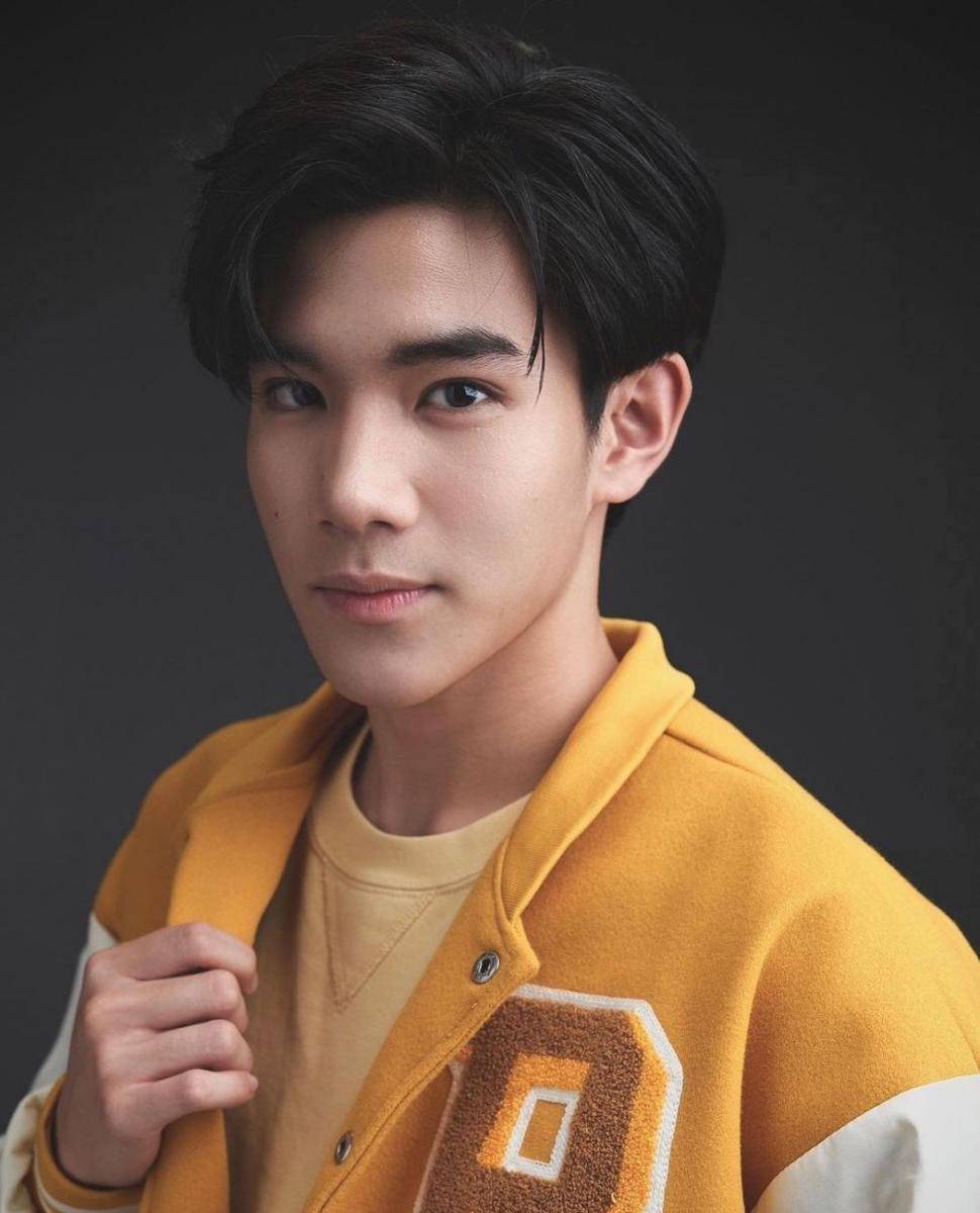 Fourth Nattawat (instagram.com/fourth.ig)