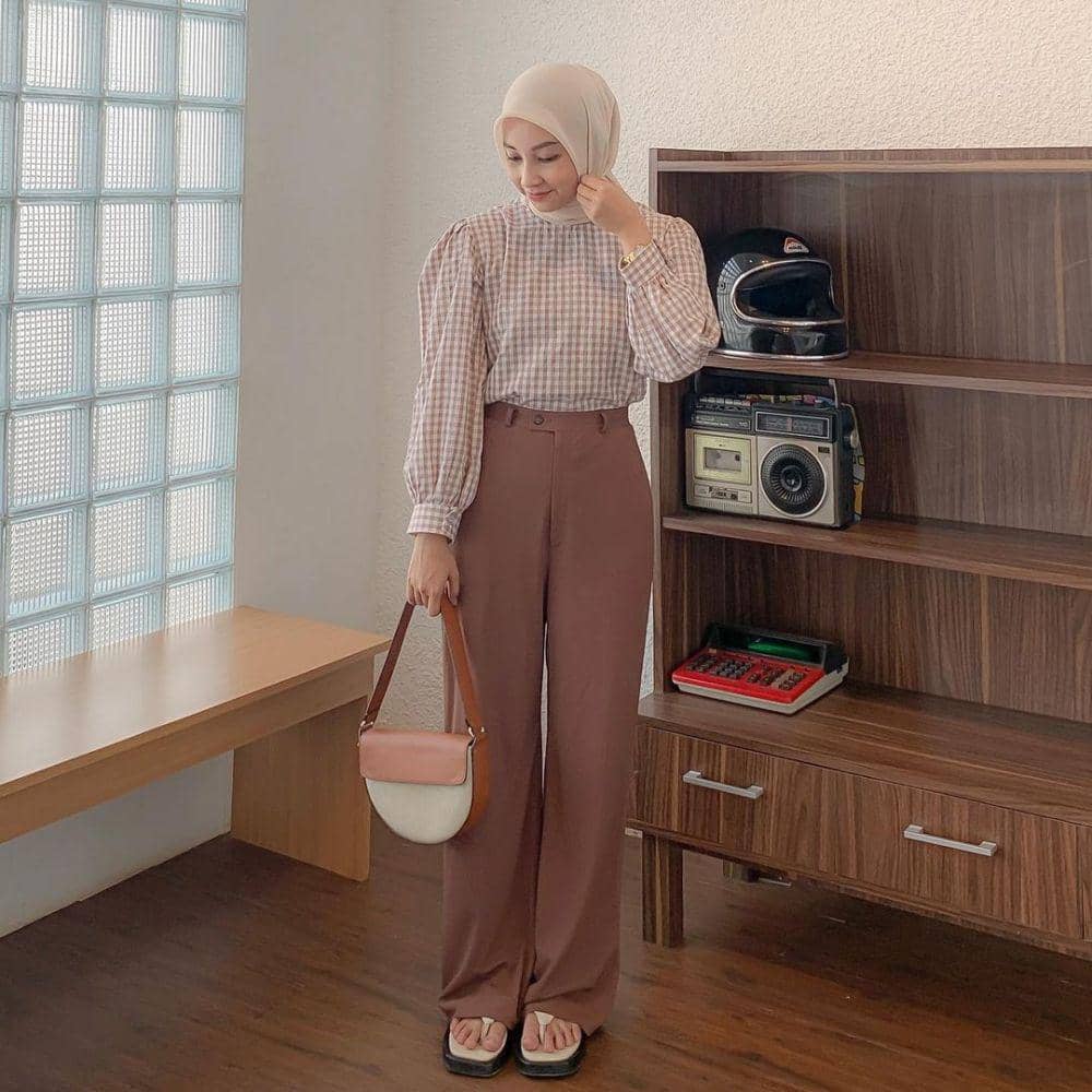 Potret OOTD (Instagram.com/bellafransiskaa)
