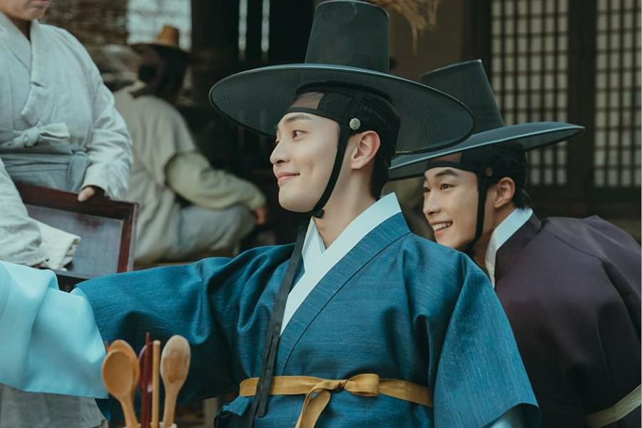 9 Momen Keseruan di Balik Layar Poong, the Joseon Psychiatrist 2