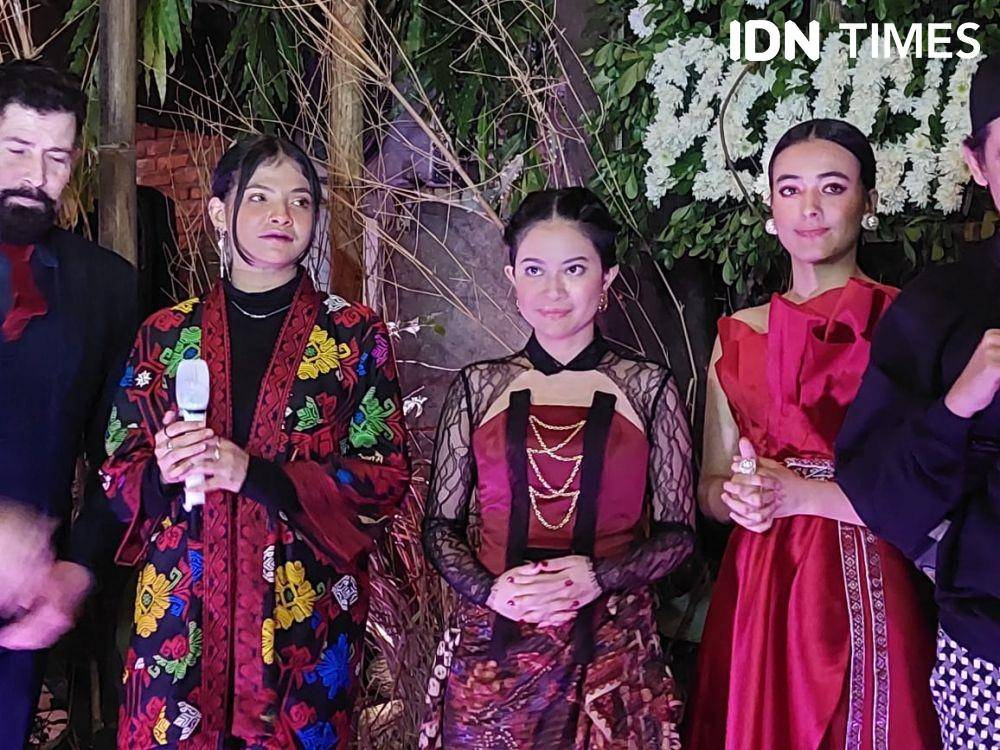 Film Para Betina Pengikut Iblis di kantor Falcon Pictures, pada Jumat (10/2/2023) (Dok. IDN Times/Erfah Nanda)