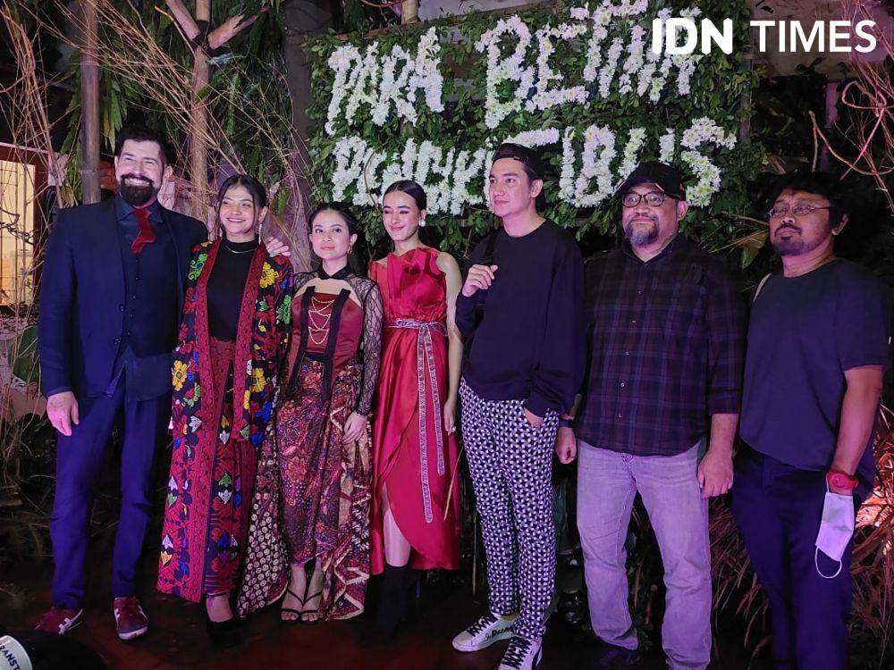 Film Para Betina Pengikut Iblis di kantor Falcon Pictures, pada Jumat (10/2/2023) (Dok. IDN Times/Erfah Nanda)