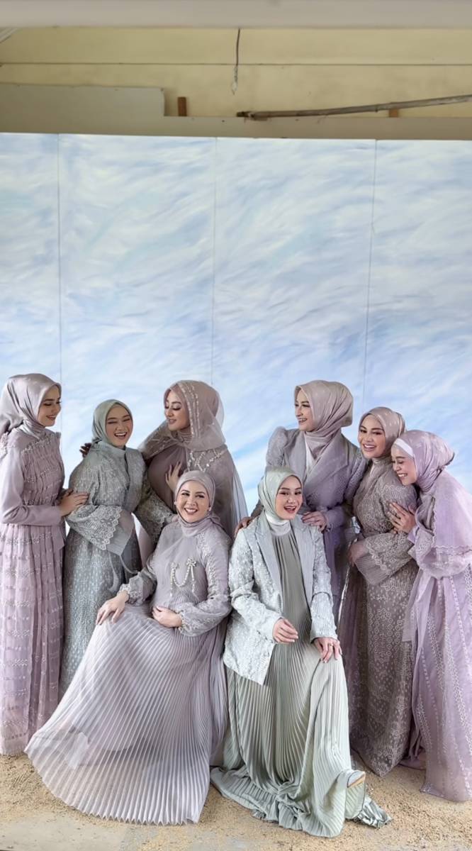 momen Geng Mamayu pemotretan (instagram.com/aurelie.hermansyah)