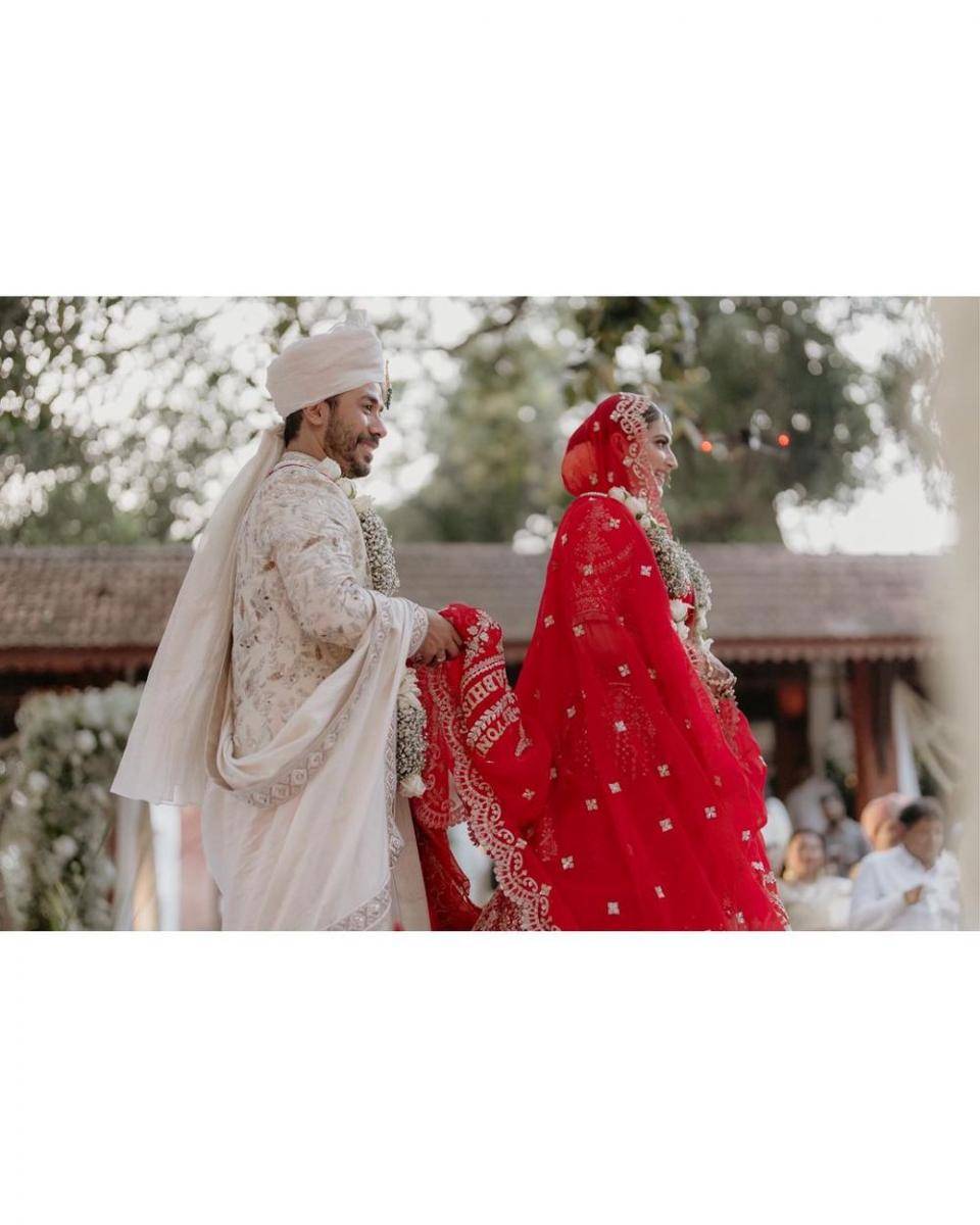 pernikahan Shivaleeka Oberoi (instagram.com/shivaleekaoberoi)