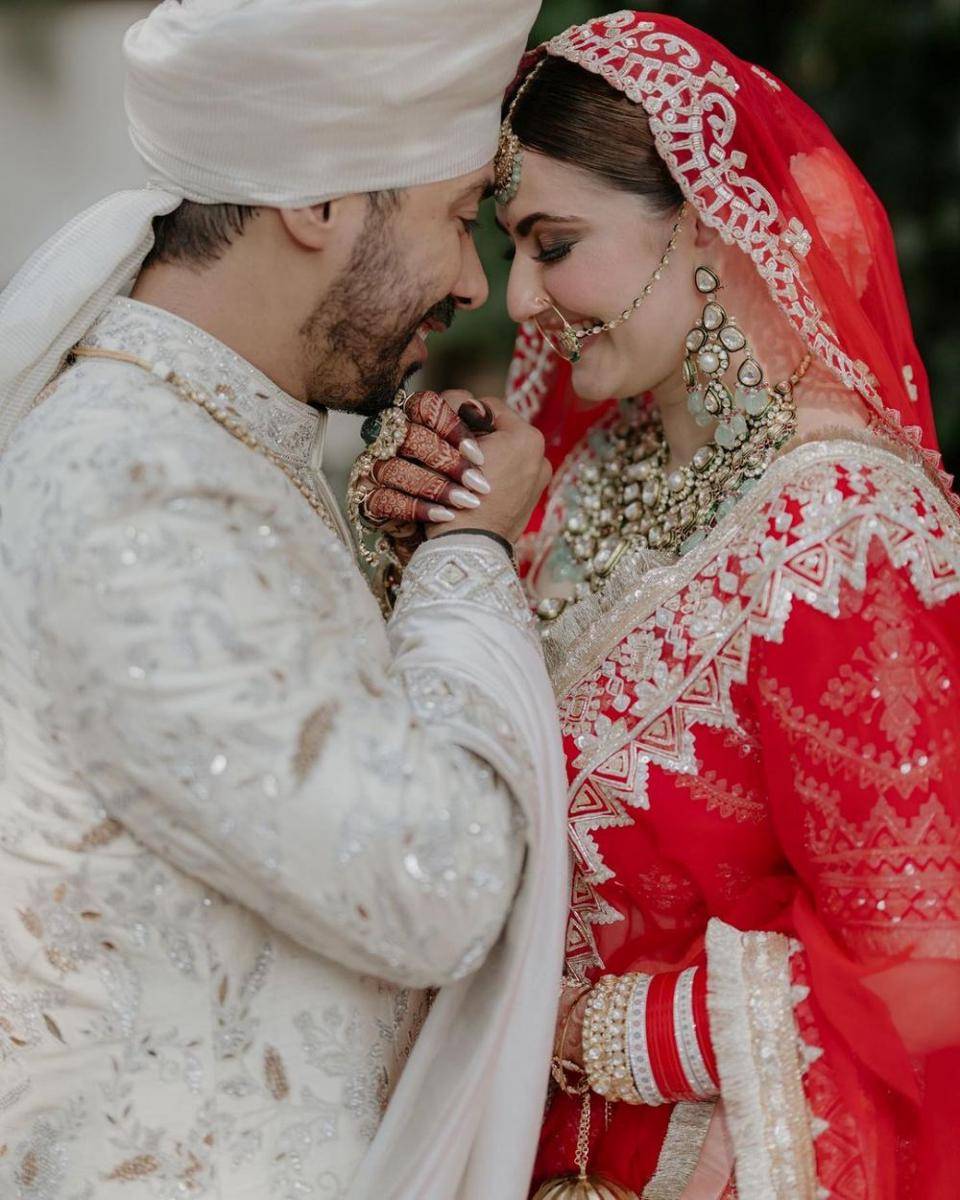 pernikahan Shivaleeka Oberoi (instagram.com/shivaleekaoberoi)