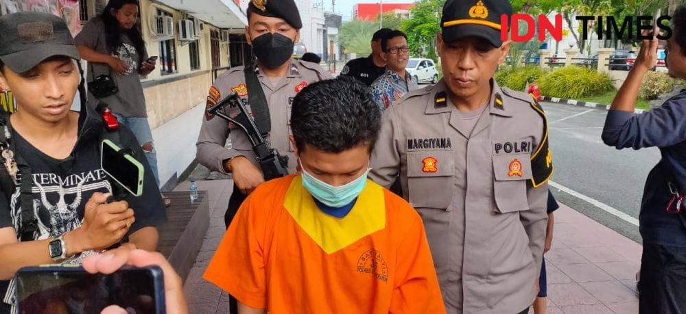 pekerja proyek refinery development master plan (RDMP) kilang Pertamina Balikpapan inisial WD (33) dilaporkan tewas dianiaya sesama rekannya, Sabtu (11/2/2023). (IDN Times/Hilmansyah)