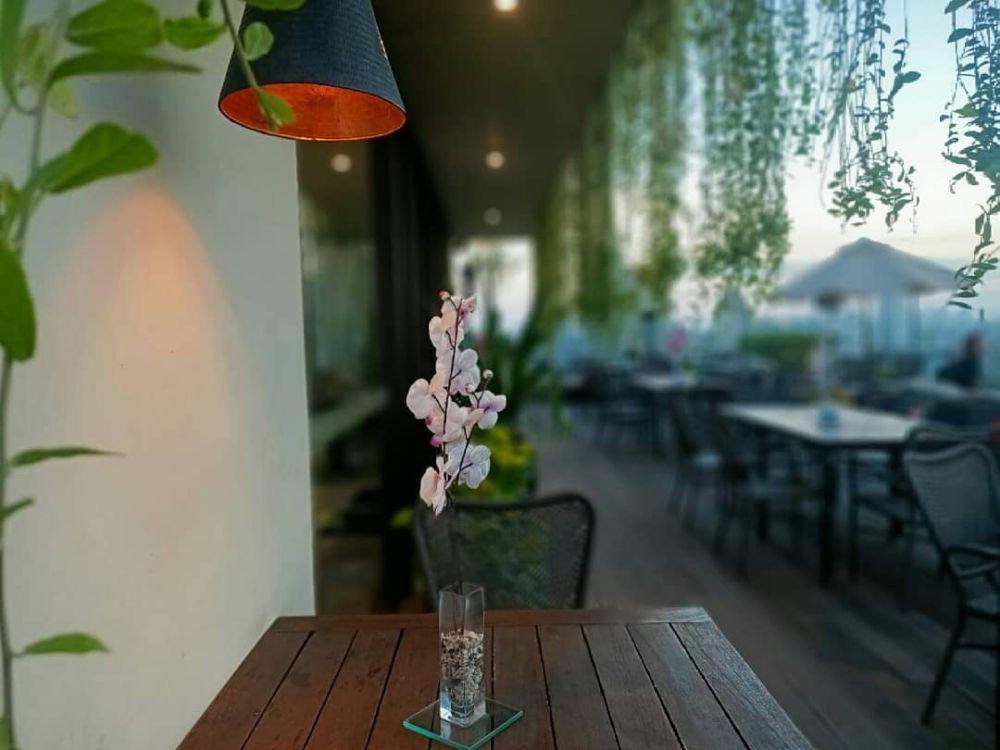 7 Tempat Makan Romantis di Surabaya, Cocok untuk Valentine