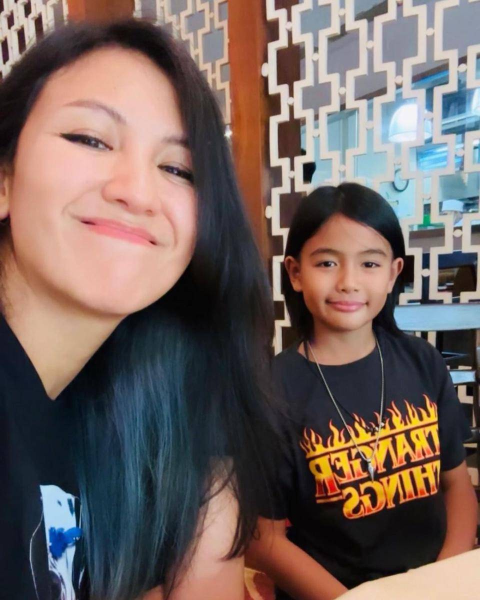 potret Sharena Delon dan keluarga saat liburan di Bandung (instagram.com/mrssharena)