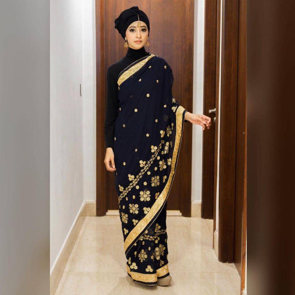 OOTD kondangan hijab ala Poppy Bunga (instagram.com/poppybungariphat)