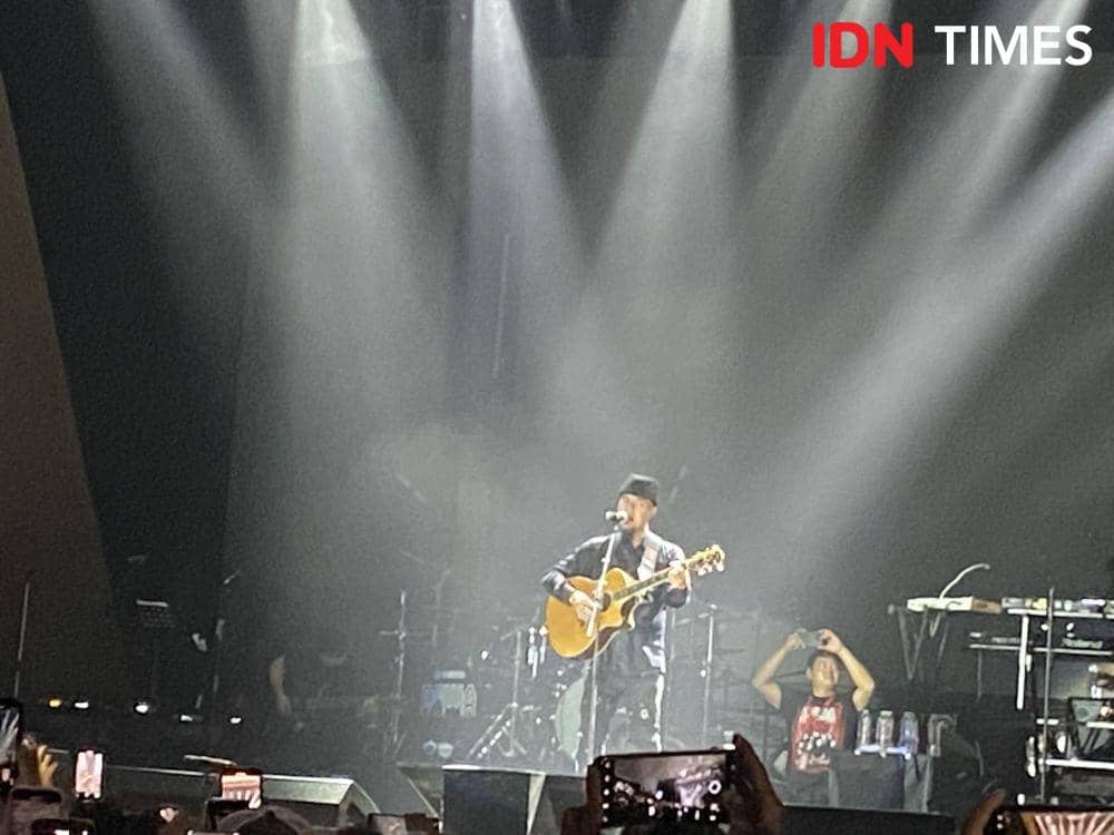 Suasana konser Dewa-19 di Medan (IDN Times/Indah Permata Sari)