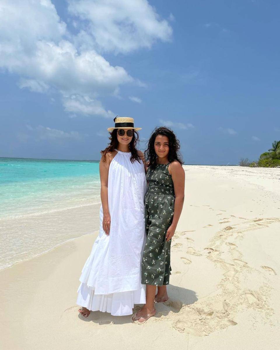 Dia Mirza dan Samaira (instagram.com/diamirzaofficial)
