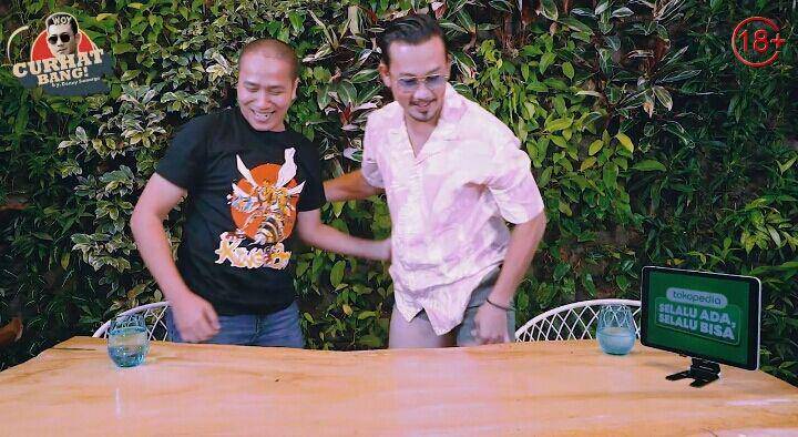 Ressa Herlambang dan seleb (youtube.com/CURHAT BANG Denny Sumargo)