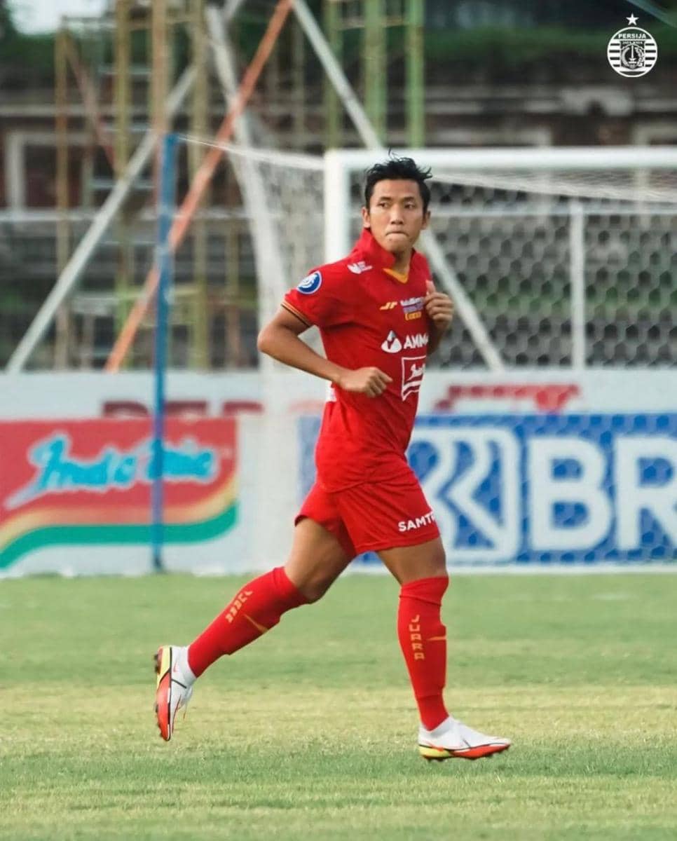 Bertemu Mantan Tim, Ahmad Bustomi Belum Tentu Dimainkan