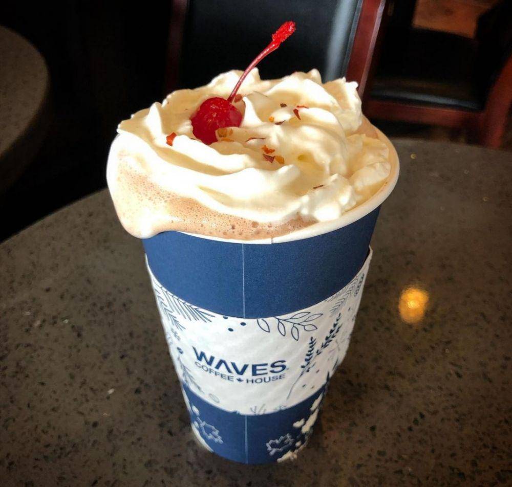 sweet and spicy hot chocolate (instagram.com/nessiekry)