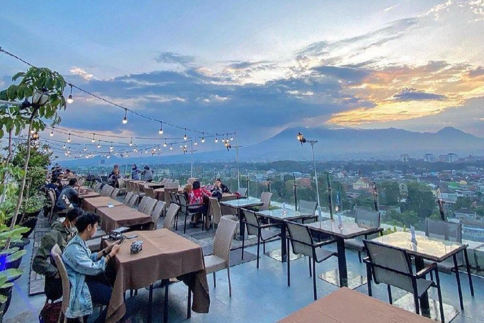 10 Rekomendasi Hotel di Malang untuk Dinner Valentine bersama Pasangan
