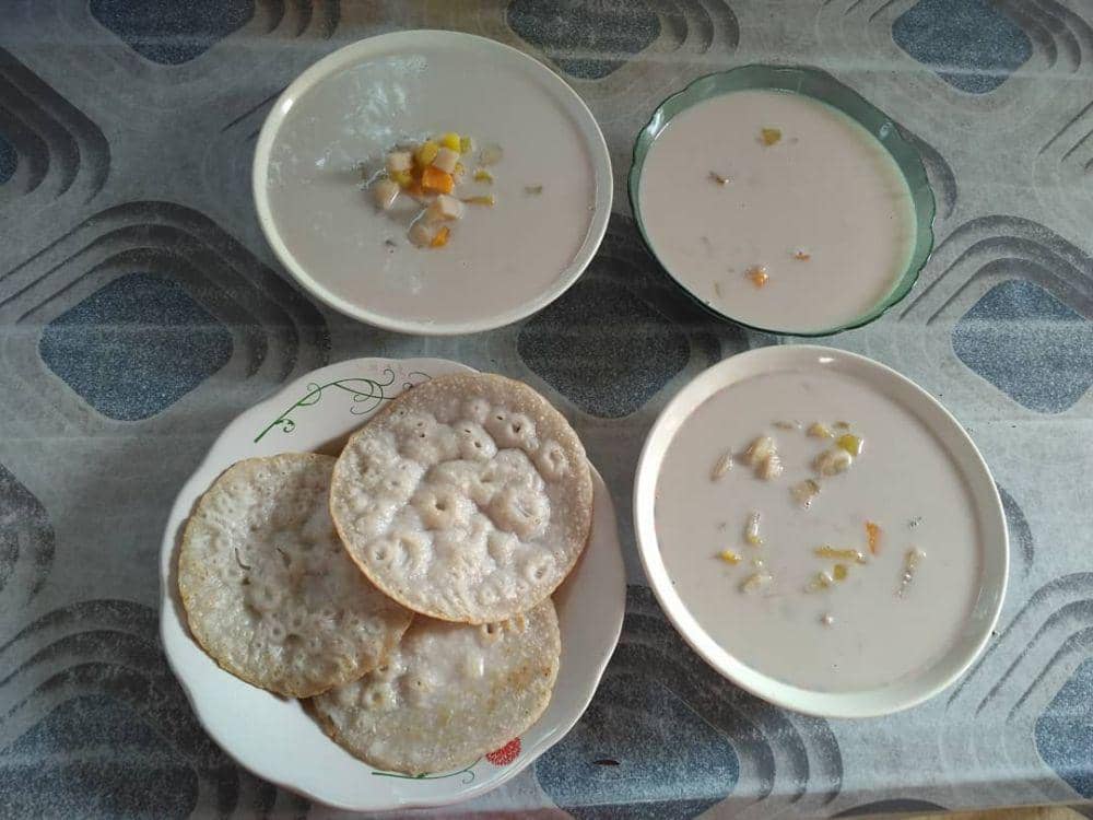 kue apam dan kuah tuhe (instagram.com/muliana2146)