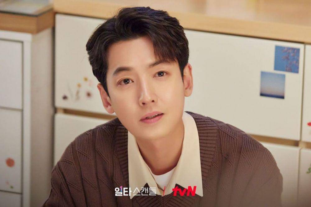 Jung Kyoung Ho di drama Crash Course in Romance (instagram.com/tvn_drama)