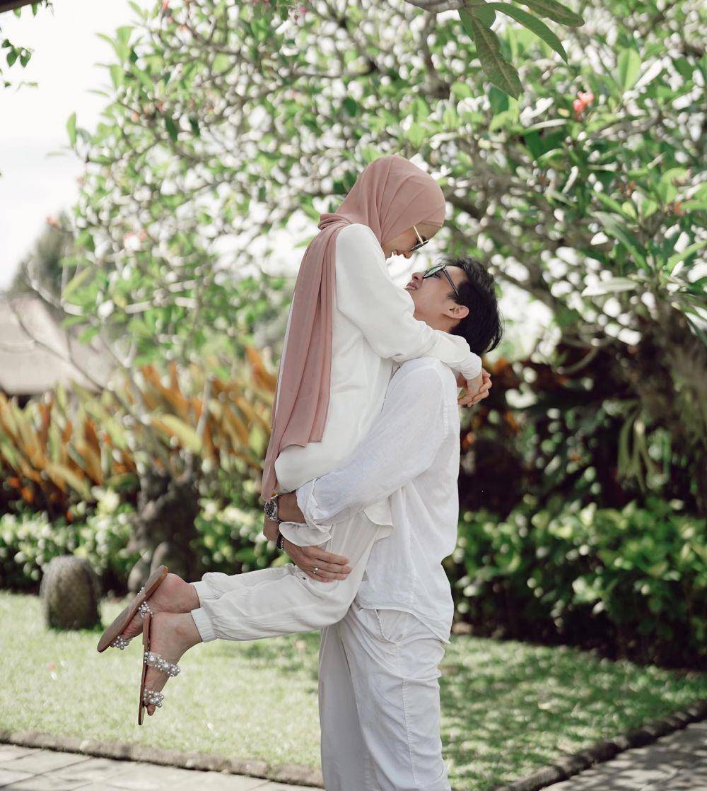 potret Rey Mbayang dan Dinda Hauw (instagram.com/rey_mbayang)