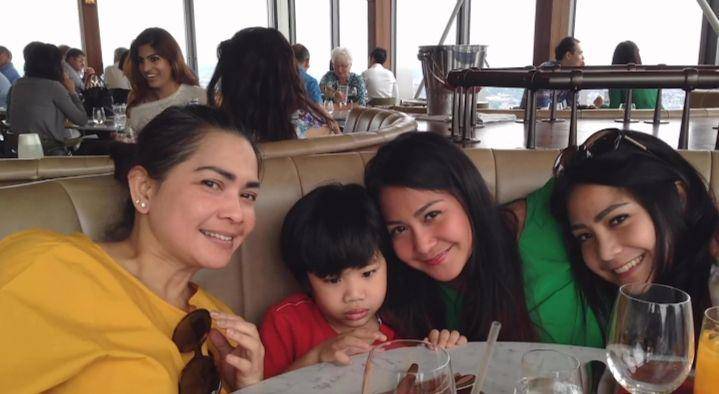potret Rieta Amilia, Gavrel, Nagita Slavina dan Caca Tengker (instagram.com/rieta_amilia)