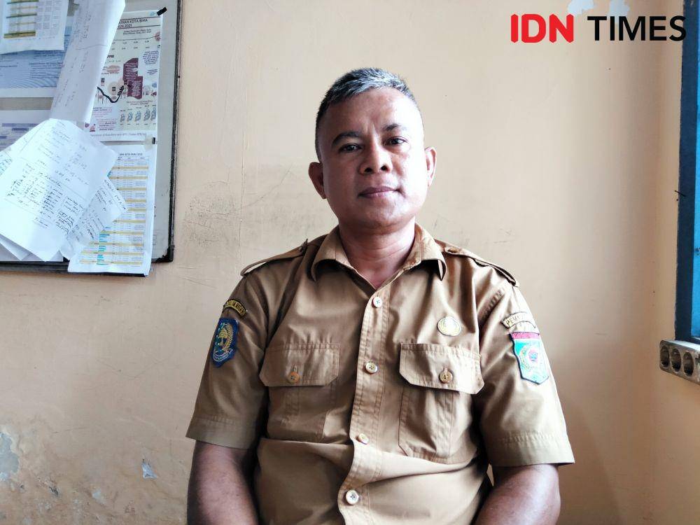 Pejabat Fungsional atau Kasi Pekerja Sosial Dinsos Kota Bima, Mulyadin (IDN Times/Juliadin)
