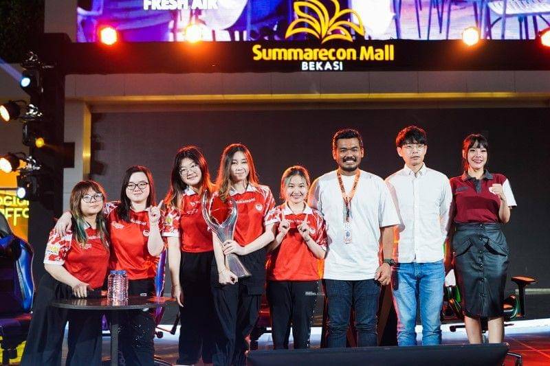 (Kiri Kanan) Bigetron Era; Rangga Danu Prasetyo - Ketua Penyelenggara MLBB Women’s Invitational 2023; Ray Ng - Head of Esports Ecosystem MOONTON Games, Debora Imanuella - Staf Khusus Kesekjenan Bidang Komunikasi dan Pengembangan Industri Kreatif Esports PBESI. (Dok. KINCIR)