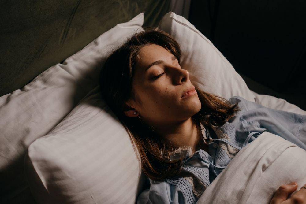 ilustrasi tidur nyenyak (pexels.com/Polina Kovaleva)