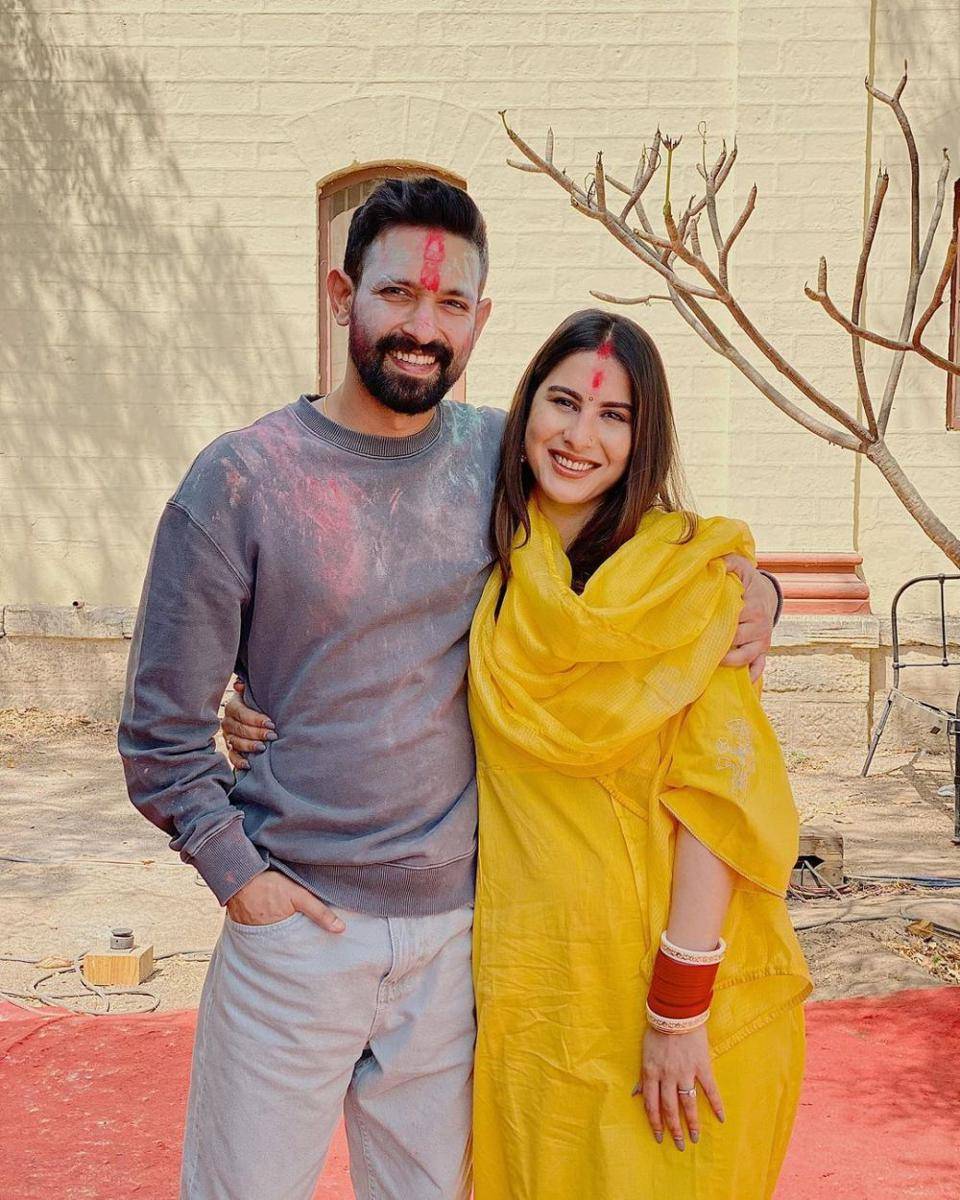Vikrant Massey dan istri (instagram.com/sheetalthakur)