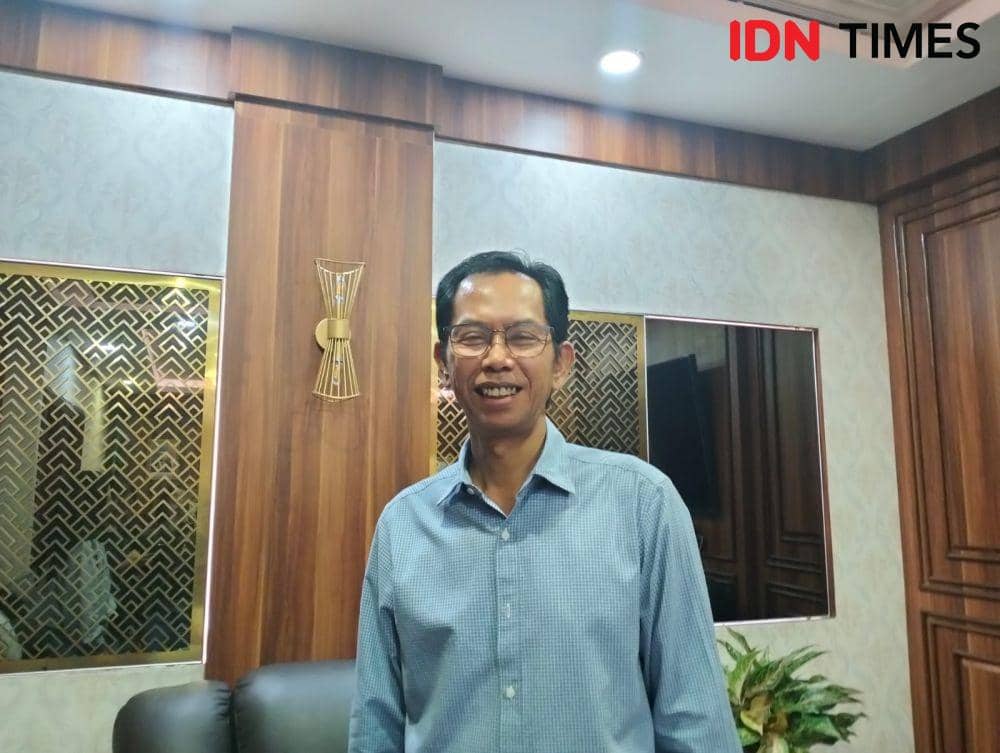 Ketua DPRD Kota Surabaya, Adi Sutarwijono. (IDN Times/Khusnul Hasana).