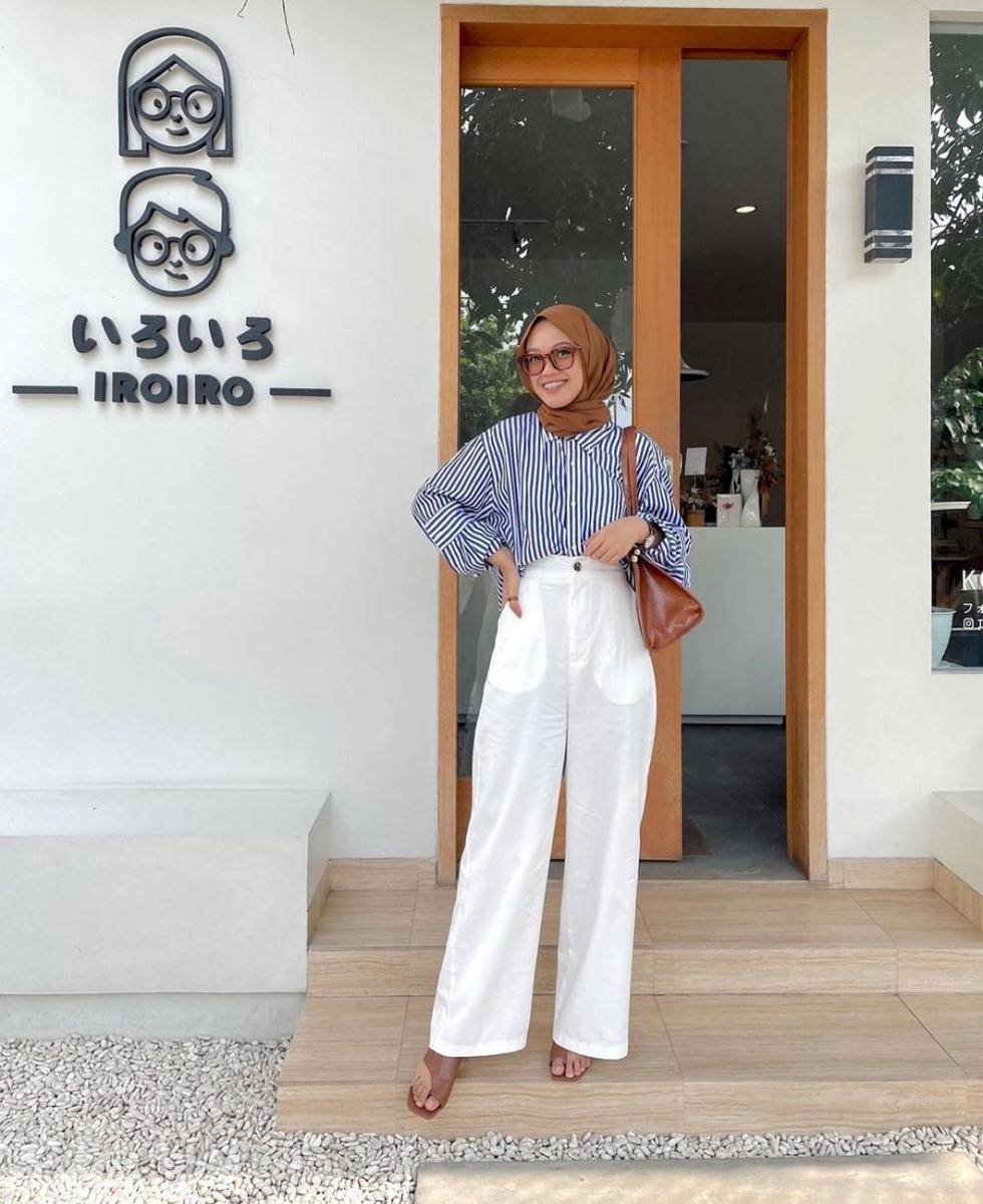 inspirasi padu padan kemeja untuk hijab (instagram.com/fitrahydy)