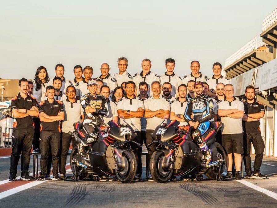 Adaptasi Duo Pembalap RNF Aprilia di Sirkuit Sepang, Campur Aduk!