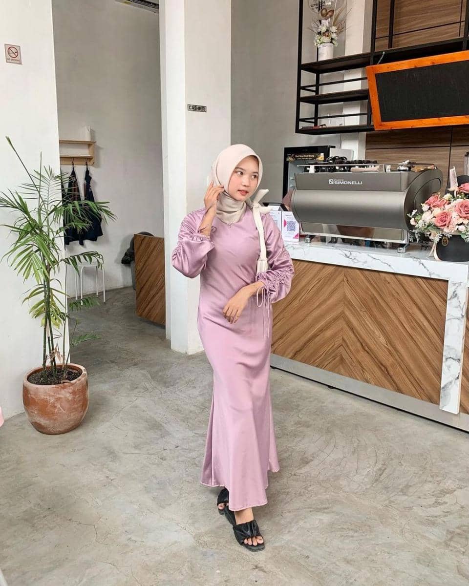 Padanan untuk busana kondangan ala Siska Amera (instagram.com/siskaamera)