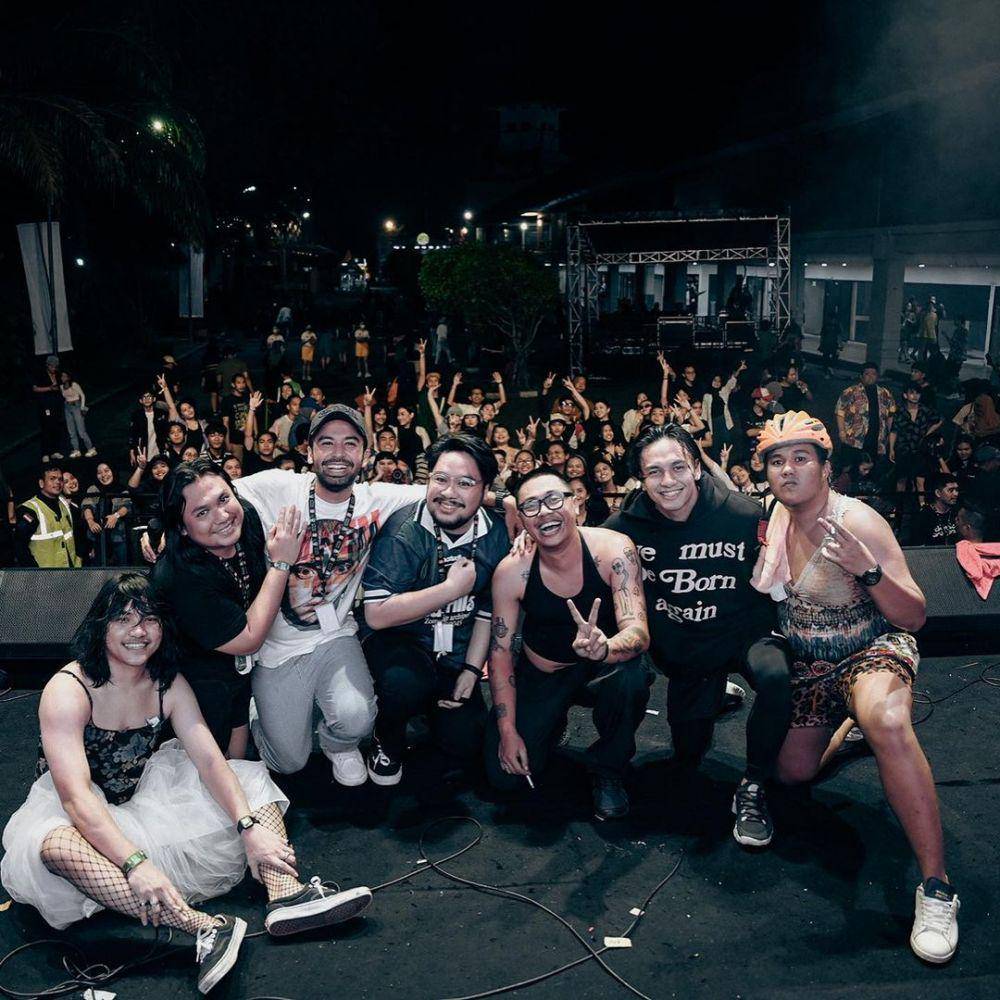potret Hassan Alaydrus di festival musik (instagram.com/hassanalaydrus)